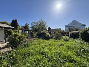 Garden- click for photo gallery